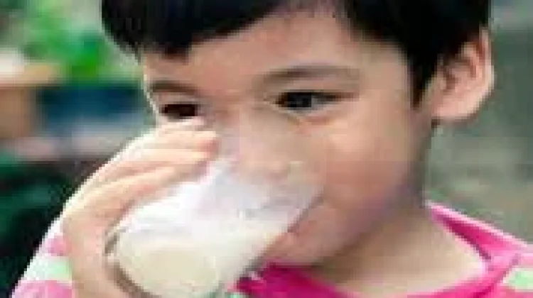 Manfaat Memberikan Susu Organik Kepada Anak