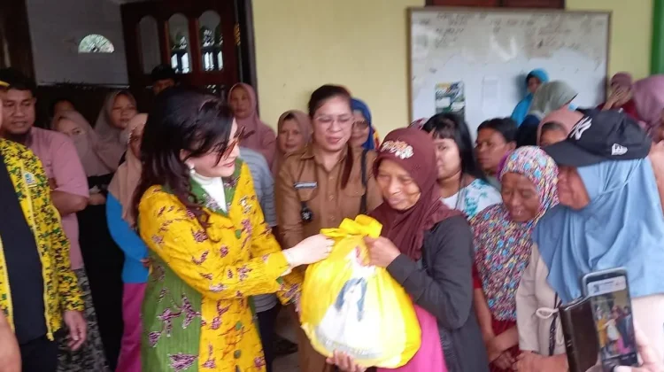Ramadan Barokah, Partai Golkar Sulut Sambangi Masjid Al Ikhsan Desa Klabat