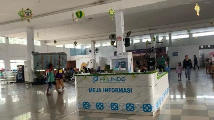 Pelindo Manado Beri Takjil Gratis dan Sterilisasi Area Pelabuhan