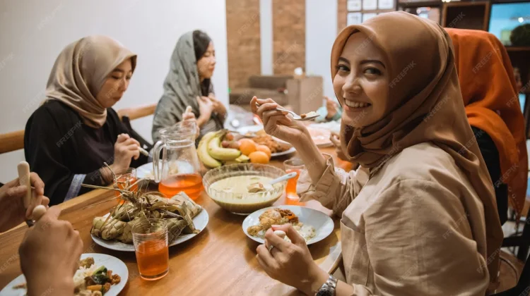 Langkah Praktis Menjaga Kesehatan Tubuh saat Lebaran