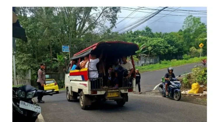 Polsek Bunaken Gelar Pos Cakalang di Simpang Batusaiki