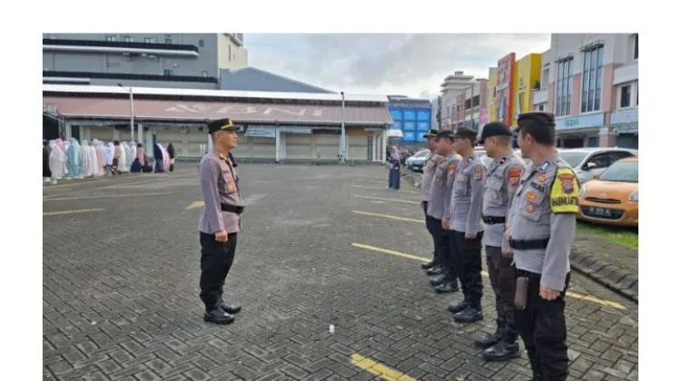 Kapolsek Wenang Pimpin Pengamanan Sholat Idul Fitri 1447 H