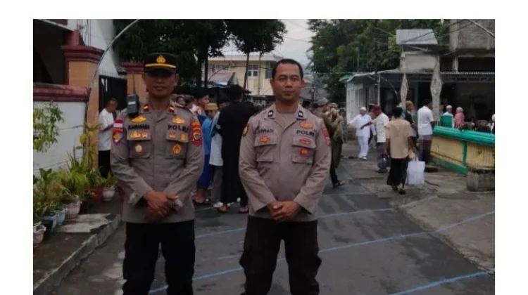 Kapolsek Singkil Pimpin Pengamanan Sholat Idul Fitri 1447 H