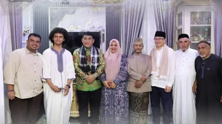 Gubernur dan Walikota Hadiri Tradisi  Iwadh Kampung Arab Manado