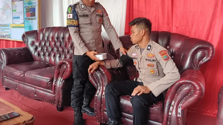 Sie Dokkes Polres Kotamobagu Berikan Pelayanan Kesehatan Prima Bagi Personel