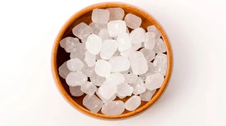 Tawas, Deodoran Mineral Alami Khasiat untuk Kesehatan Kulit