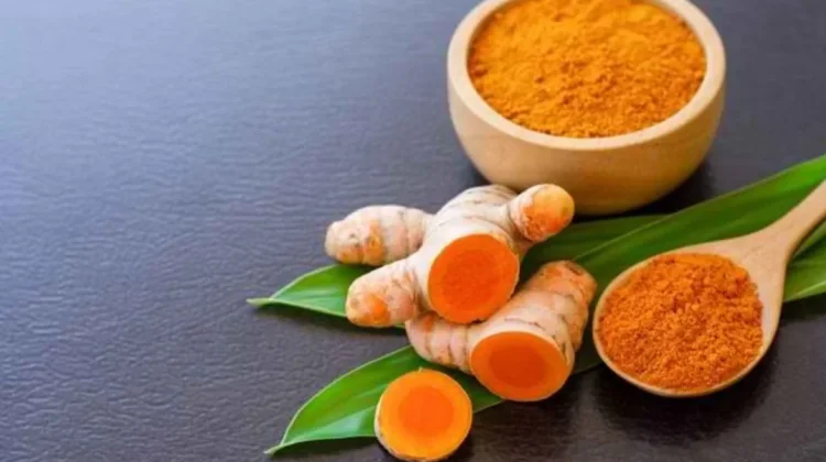 Kunyit Alami Bantu Redahkan Asam Lambung