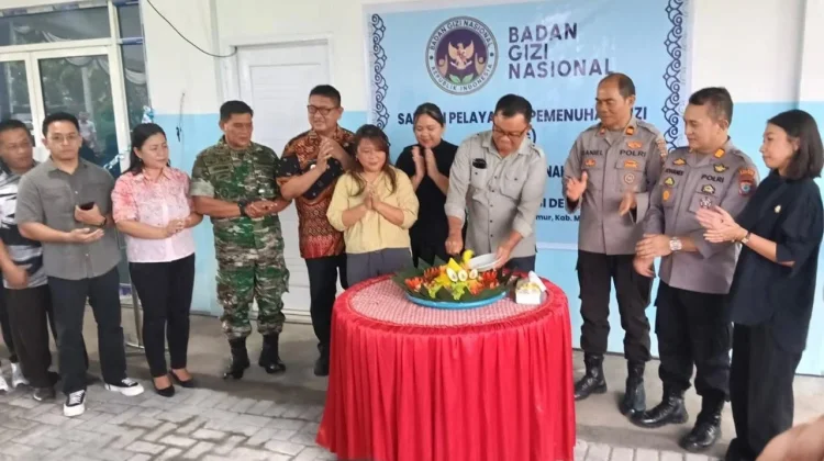 Wakil Kepala Badan Gizi Nasional Resmikan SPPG di Amurang Timur