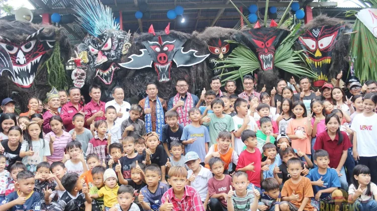 HUT) ke-100 Torona Impapate se-Poopo Raya