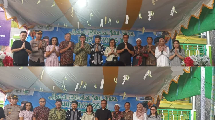 Camat Tombariri Hadiri Halal Bihalal di Masjid Desa Borgo