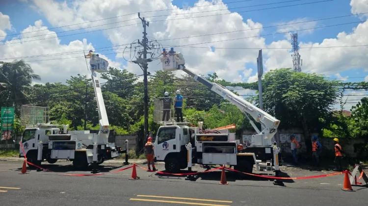 Sulut Digoyang Gempa 7,6 SR, 887 Gardu PLN Terdampak