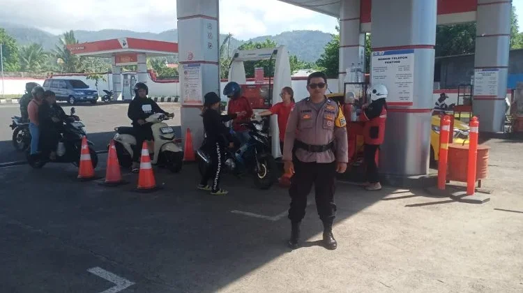Polsek Pineleng Lakukan Pengawasan Distribusi BBM di SPBU Tateli