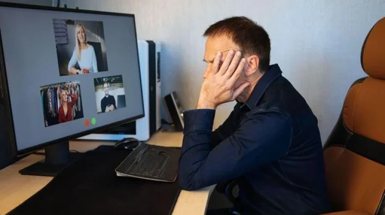 Kelelahan Rapat Virtual ternyata Bukan Sekadar Ngantuk