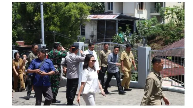 Kapolresta Manado Sambut Kunjungan Wakil Presiden RI