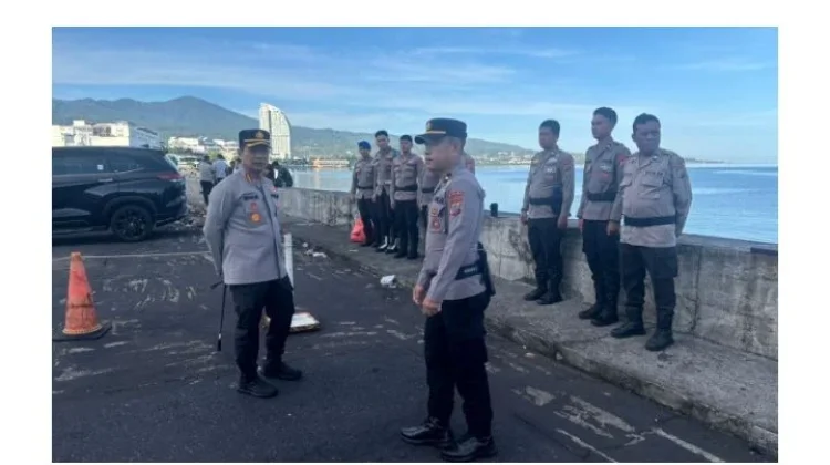 Kapolresta Manado Lakukan Pengecekan Personel PAM RI 2