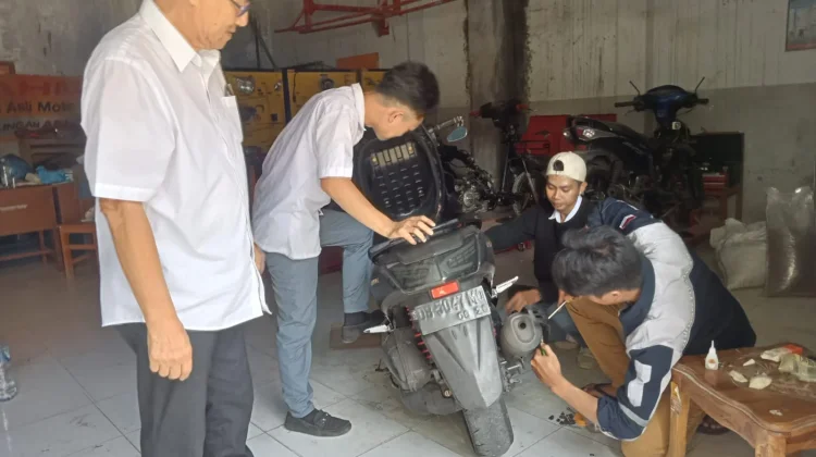 SMKS Kristen Getsemani Manado Laksanakan Uji Kompetensi Keahlian