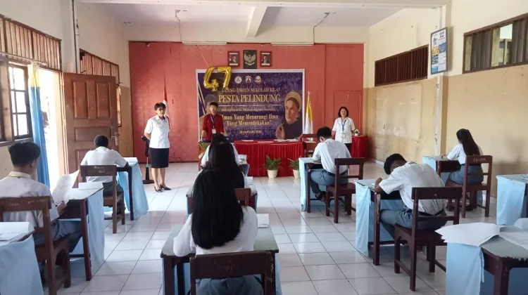 SMAS Katolik St. Thomas Aquino Manado Ujikan Bahasa Inggris, Kimia, dan Geografi