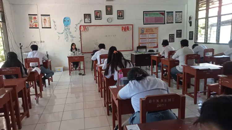 Hari Ketiga ASAJ, SMA Negeri 3 Manado  Ujian Sejarah dan Matematika