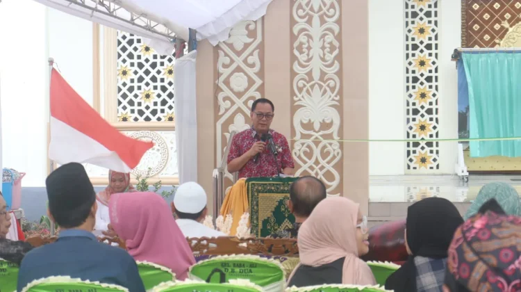 Caroll Senduk Resmikan Masjid Nurul Iman Kampung Jawa Tomohon