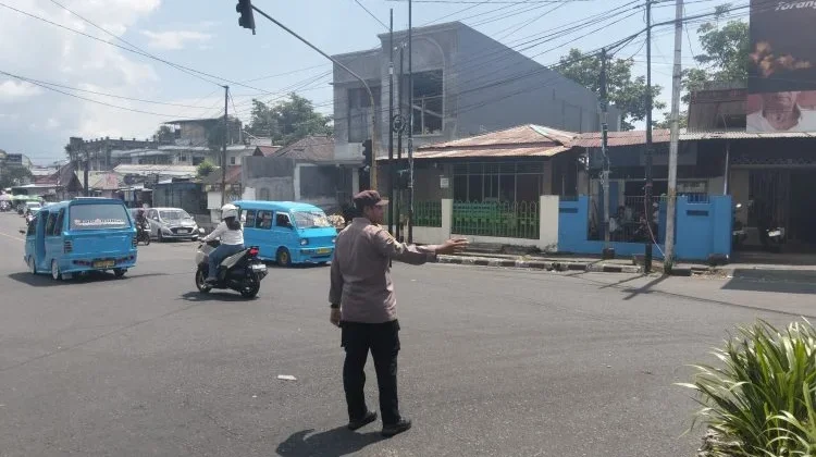 Tertibkan Parkir dan Pelanggaran Lalin, Polsek Singkil Gelar Pos Cakalang