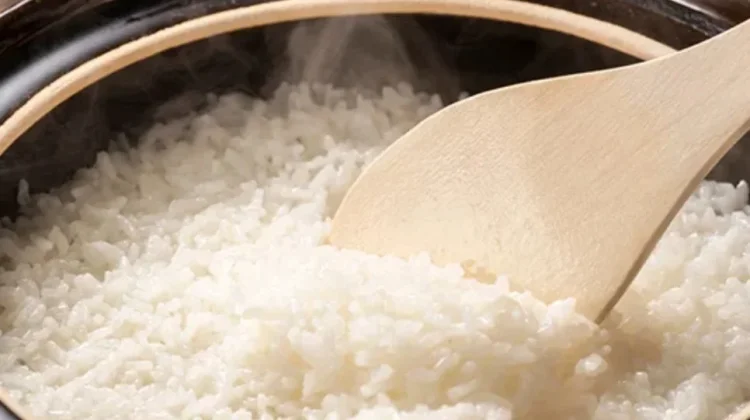 Efek Samping Mengkomsumsi Nasi Putih Berlebihan