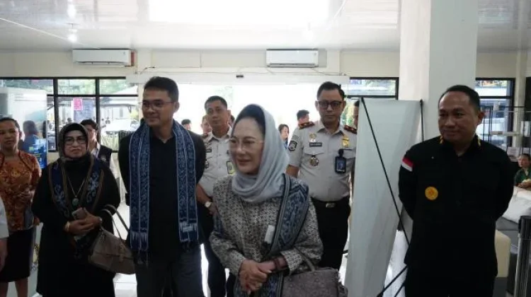 Kakanwil Kemenkum Sulut Dampingi Kunker Komisi XIII DPR RI di Manado