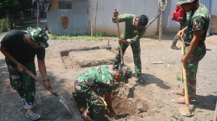 Satgas TMMD ke-128 Kodim 1302/Minahasa Bangun Fasilitas MCK di Belang