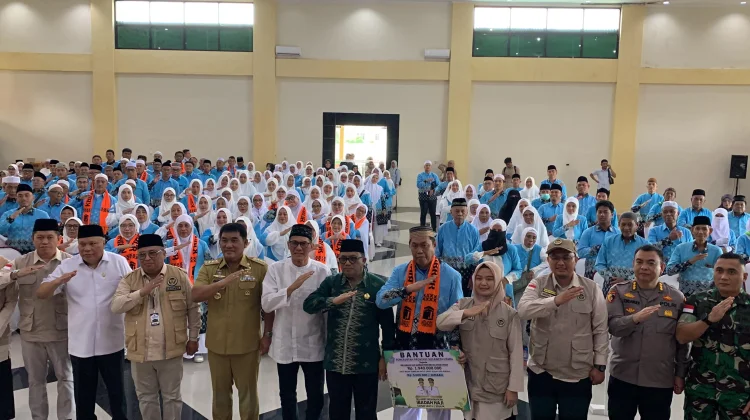 Gubernur Yulius Selvanus Lepas Secara Resmi Jemaah Haji Sulut 2026