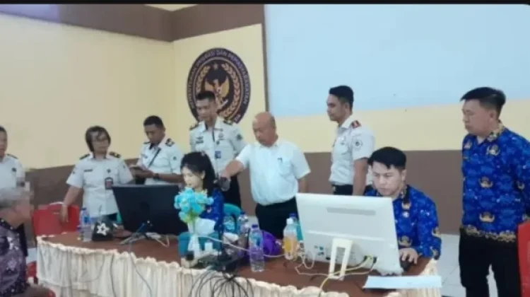 Lapas Tondano Gandeng Dukcapil Minahasa Rekam Data Biometrik Warga Binaan