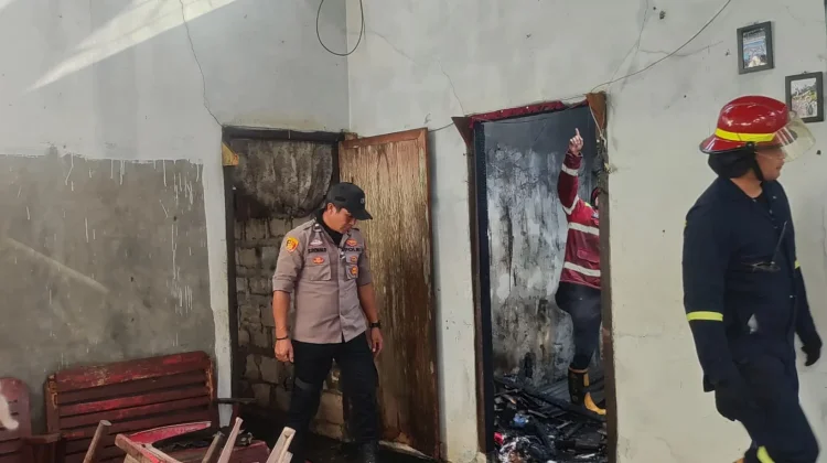 Kebakaran di Karumenga, Rumah Dua Keluarga Ludes Dilalap Api