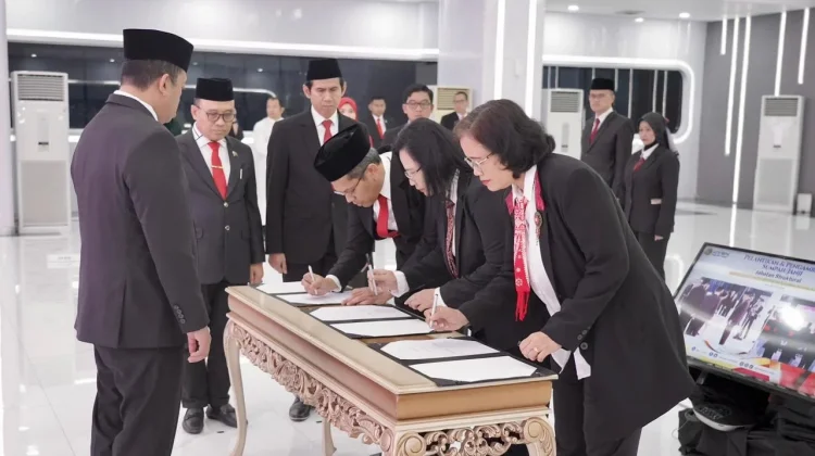 Menteri ATR/Kepala BPN Lantik Sejumlah Pejabat Administrator dan Fungsional