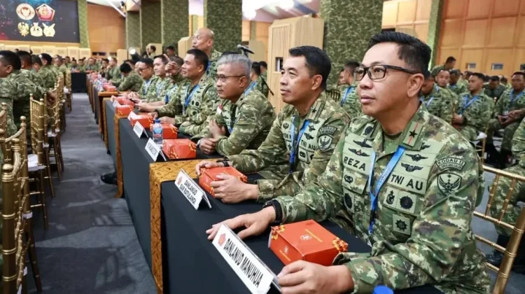 Dalanud Sam Ratulangi Hadiri Apel Komandan Satuan TNI Tahun 2026
