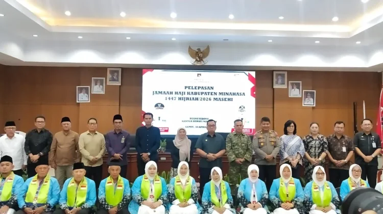 Robby Dondokambey Lepas 17 Calon Jamaah Haji Kabupaten Minahasa