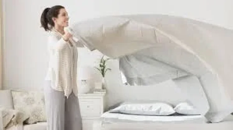 Manfaat Membersihkan Tempat Tidur untuk Kesehatan Mental