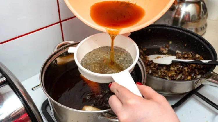 Bahaya Minyak Jelantah bagi Kesehatan Pemicu Penyakit Mematikan