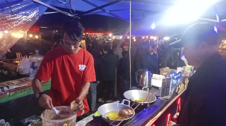 UMKM Kuliner Tradisional Minahasa Tumbuh di Kawasan Wisata Kawangkoan Ba’ombong