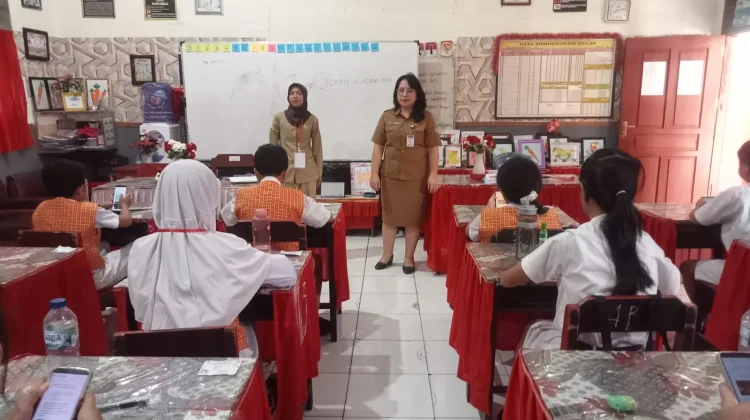 Hari Kedua ASAJ SDN 12 Manado 68 Siswa Ujian Pakai Kertas dan Google Form