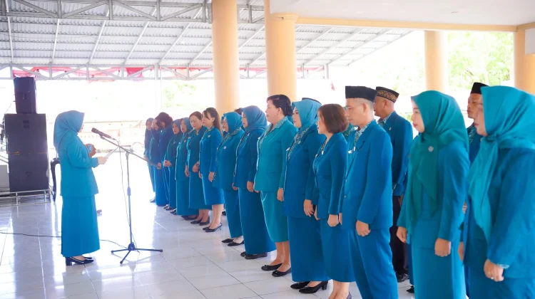 Kalsum Alhabsyi Lantik Pengurus TP-PKK Bolmong Periode 2026- 2031