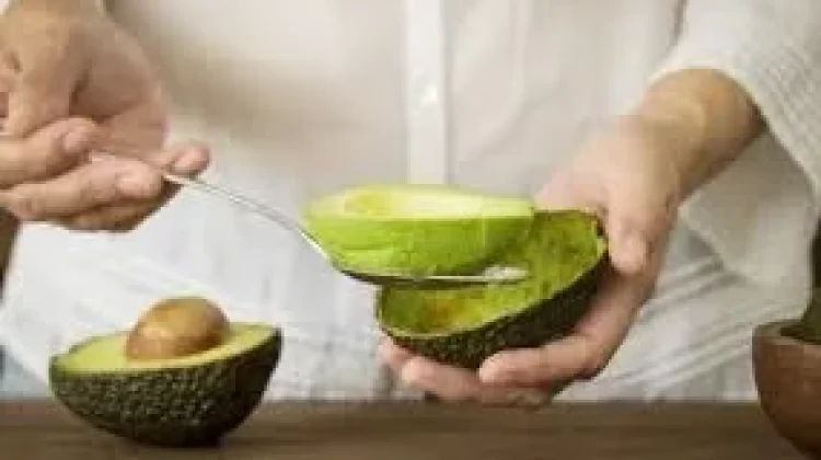 Apa yang Terjadi kalau Makan Alpukat Setiap Hari