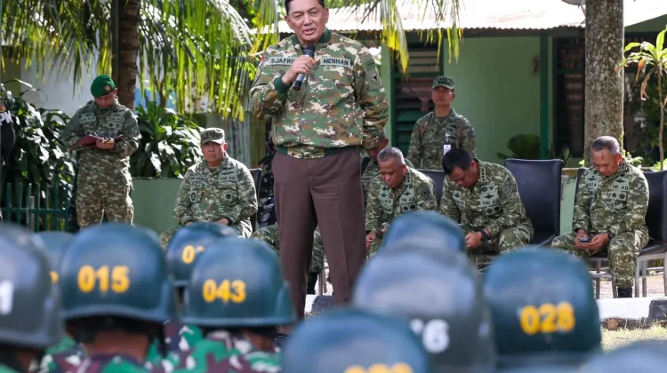 Menhan Tekankan Pentingnya Kualitas Pendidikan Militer pada Secaba Rindam XIII
