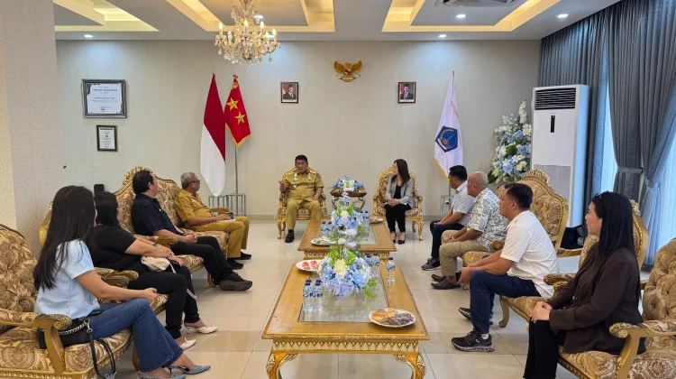 Gubernur Yulius Selvanus Terima Audiensi Pengurus PWI Sulut