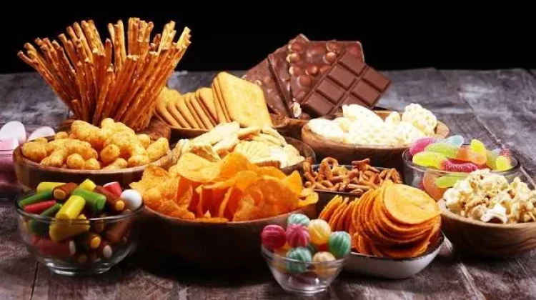 Jenis Makanan Penyebab Gagal Ginjal yang Perlu Dibatasi