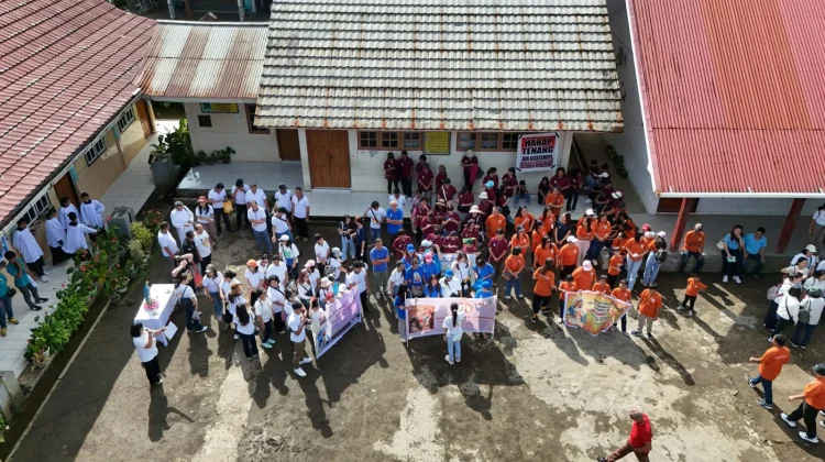 Umat Katolik Paroki Kaiwatu Berziarah ke Woloan