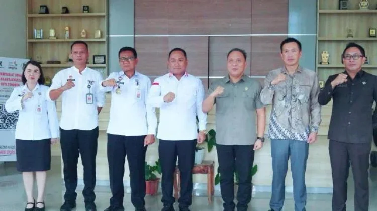 Kakanwil Kemenkum Sulut Audiensi dengan Ketua DPRD Tomohon