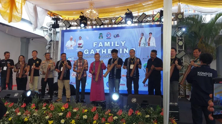 Pegiat Komsos Se-Keuskupan Manado Rayakan Hari Komunikasi Sosial Sedunia ke-60