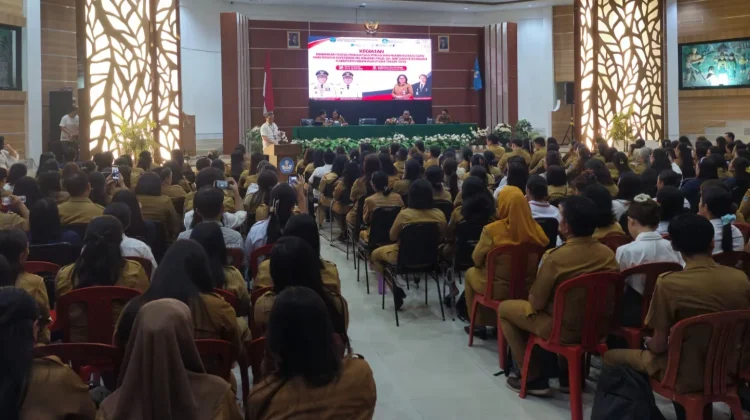 Penguatan Kompetensi Literasi dan Numerasi Bagi Tenaga Kependidikan Minut