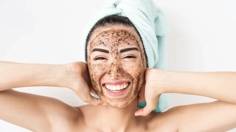 Benarkah Kopi Bisa Membuat Wajah Glowing?