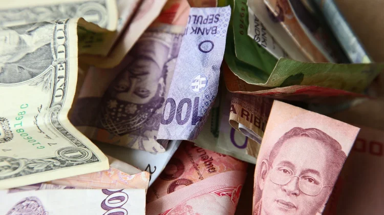 BI Naikkan Suku Bunga Jadi 5,25 Persen Demi Redam Gejolak Global