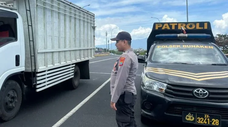 Pos Cakalang Polsek Bunaken Hadir Cegah Kemacetan dan Pelanggaran Lalu Lintas