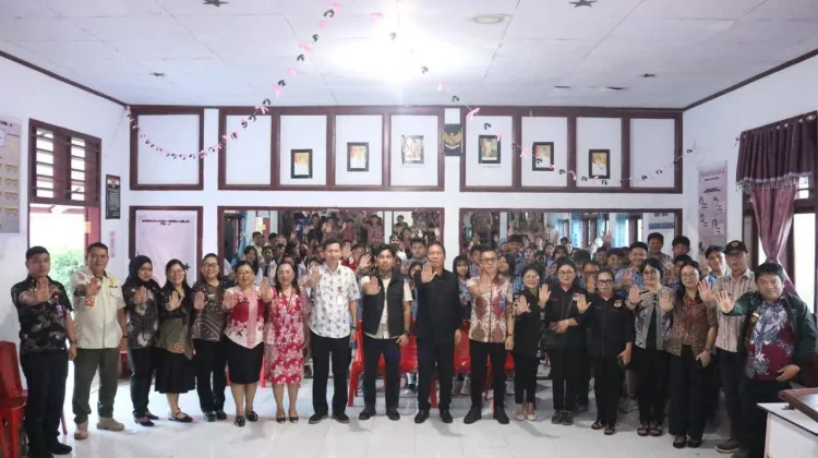 Sosialisasi Pencegahan dan Penyalahgunaan Narkotika di SMP Negeri 1 Modoinding